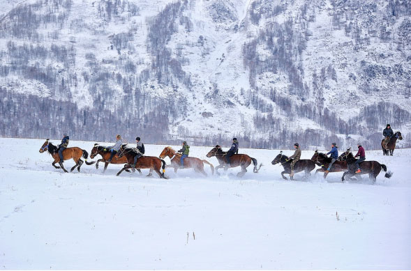 新疆雙飛(fēi)8日(rì)遊